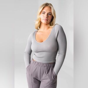 Balance Athletica/Vitality Synergy brown long sleeve ribbed top